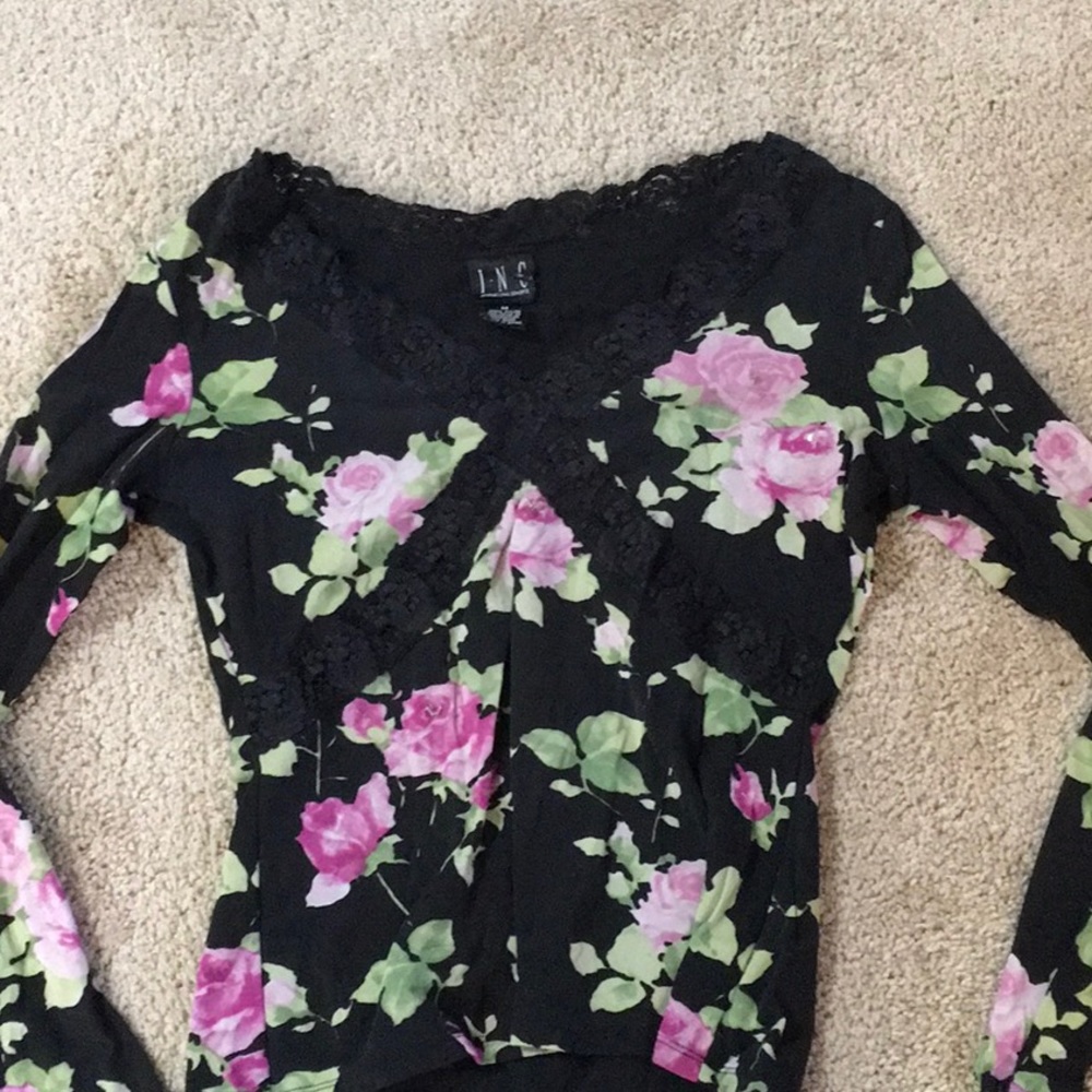 Black Green and Pink Flower Lace Long Sleeve